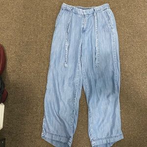 Wide leg high waisted flowy Tommy Hilfiger pants